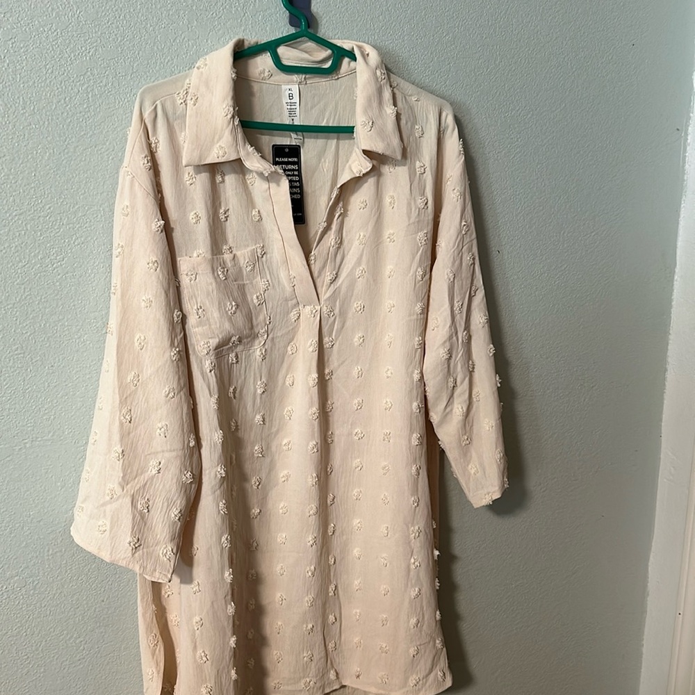 XL off white dress